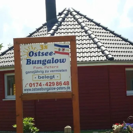 Yellow - Peter's Modern Retreat Börgerende-Rethwisch