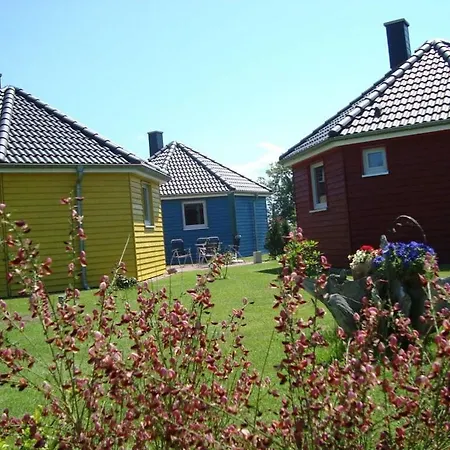 Feriehus Yellow - Peter's Modern Retreat